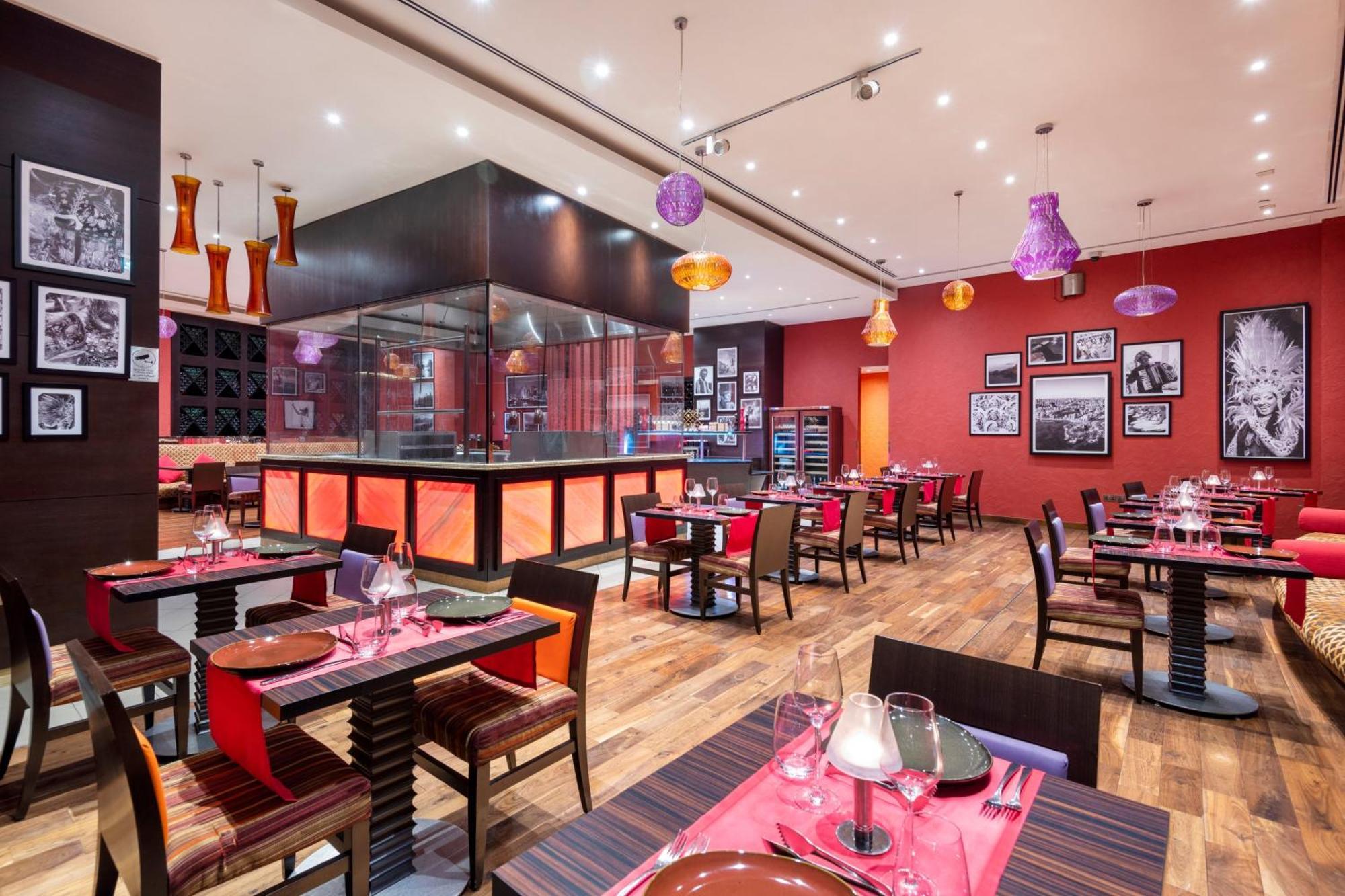 Crowne Plaza Doha - The Business Park By Ihg Hotel Ngoại thất bức ảnh